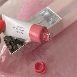 NEW Glossier Cloud Paint - Puff (Free Shipping!)